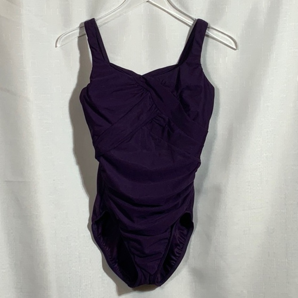 Lands’ End Slendersuit Carmella Tummy Control One Piece Swimsuit